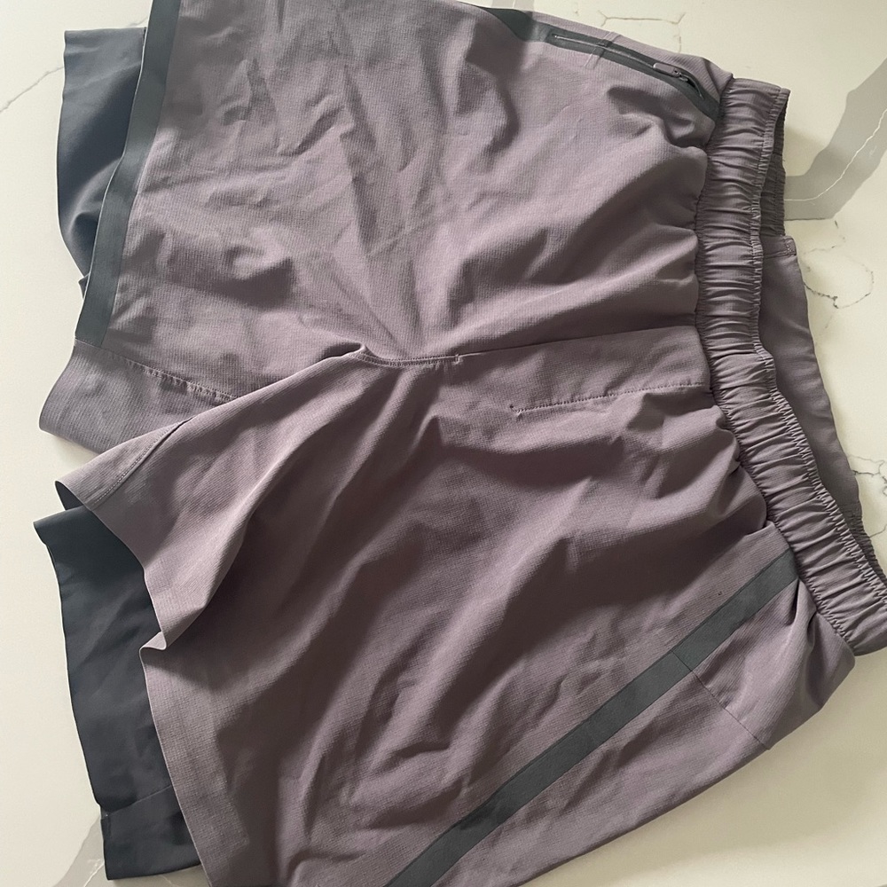 Lululemon 5 inch shorts